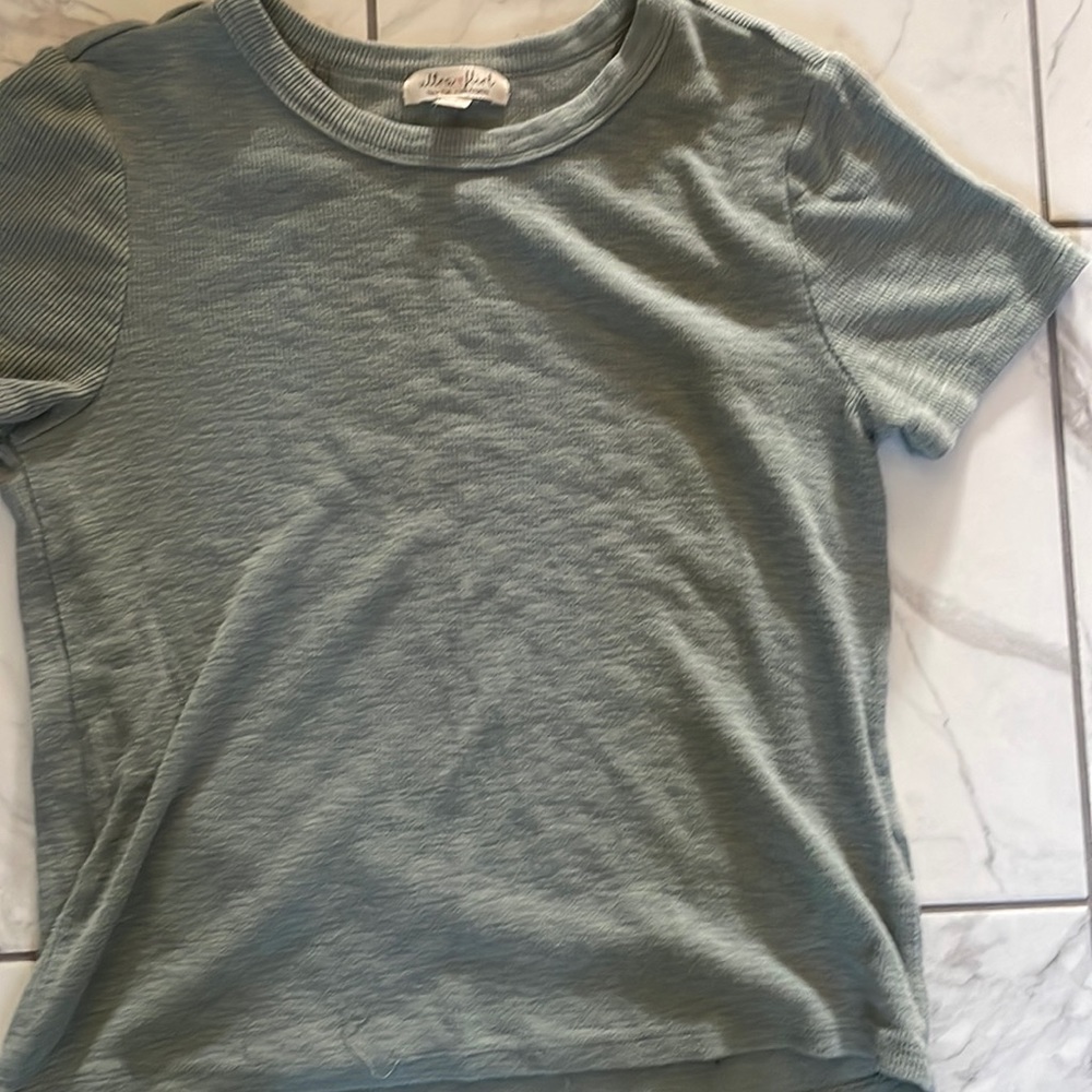 green tee shirt(slightly cropped)